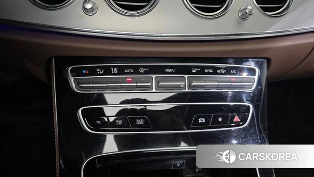 Mercedes-Benz E-Class W213 id 4632138 из Кореи 25