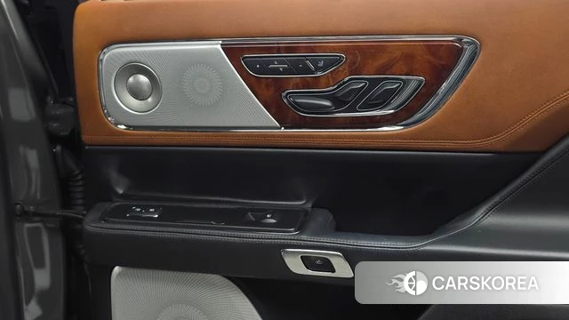 Lincoln Continental 10th Generation id 4667617 из Кореи 25