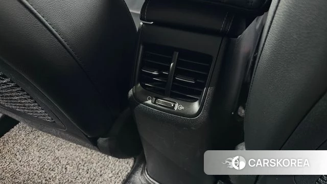 Kia The New Niro id 4232386 из Кореи 25