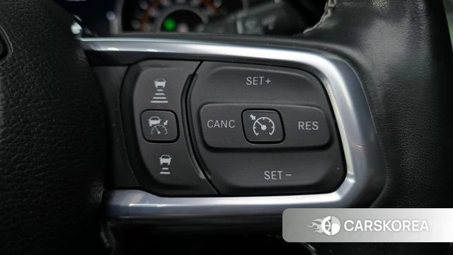 Jeep Wrangler (JL) id 4396933 из Кореи 25