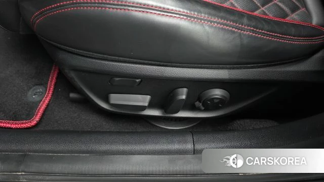 Genesis G70 id 4562997 из Кореи 25