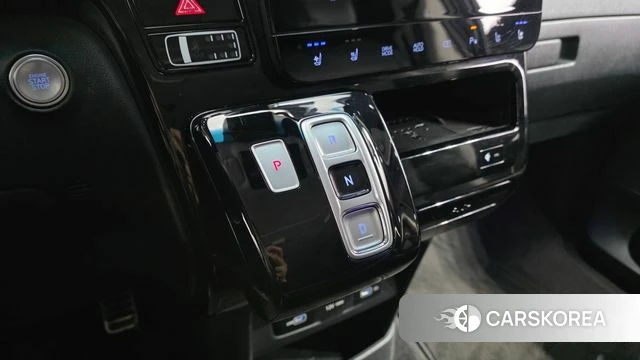 Hyundai Staria id 4388667 из Кореи 25