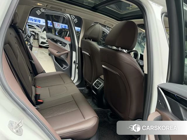 BMW X3 id 4271242 из Китая 25