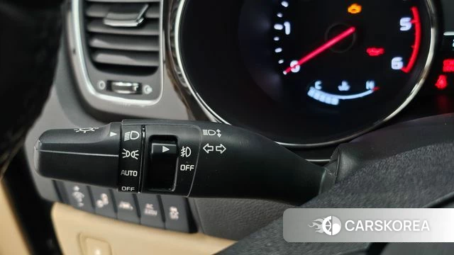 Kia The New Carnival id 4490741 из Кореи 25