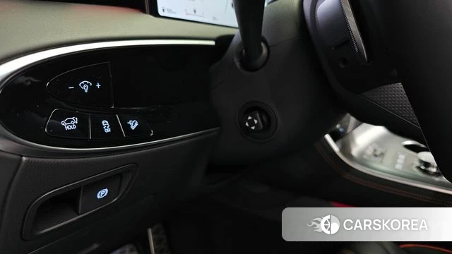 Genesis GV70 id 4505624 из Кореи 25