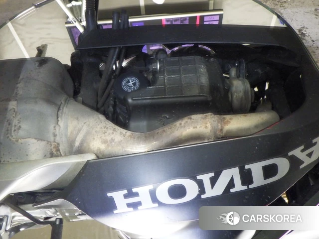 Honda CBR650R id 3947024 из Японии 25