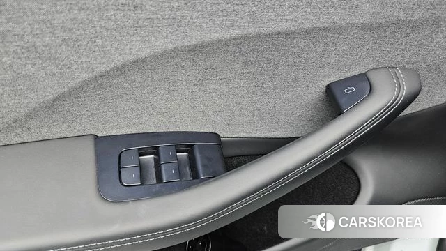 Tesla Model 3 id 4686850 из Кореи 25