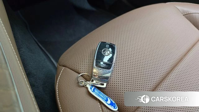 Mercedes-Benz E-Class W213 id 4401676 из Кореи 25