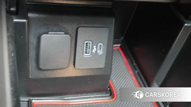 Ford Explorer 6th Generation id 4609954 из Кореи 25
