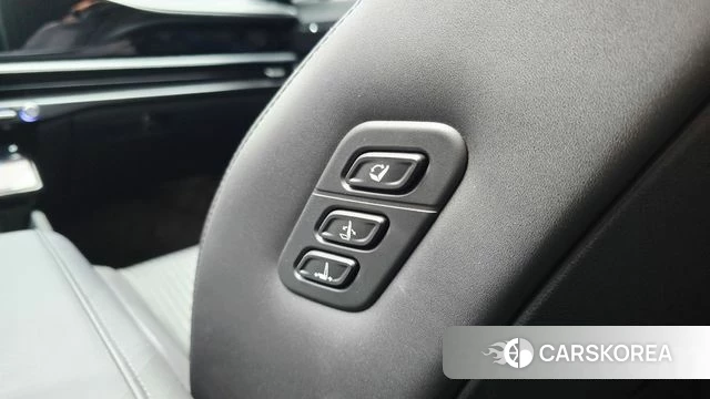 Hyundai Grandeur Hybrid (GN7) id 4281322 из Кореи 25