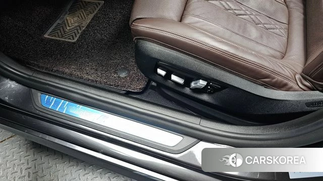 BMW 5 Series (G30) id 4593320 из Кореи 25