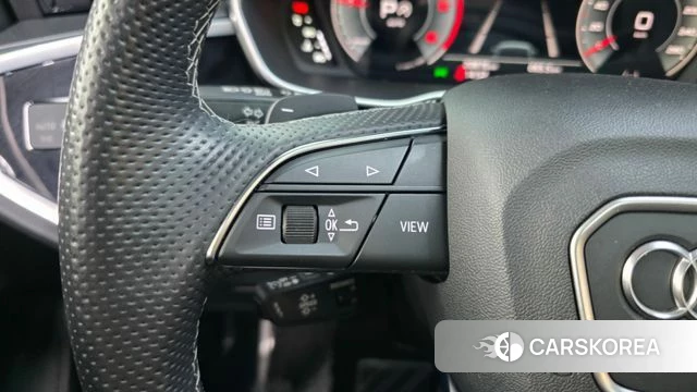 Audi Q3 (F3) id 4354915 из Кореи 25