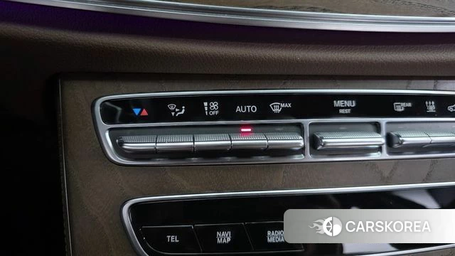 Mercedes-Benz E-Class W213 id 4697742 из Кореи 25
