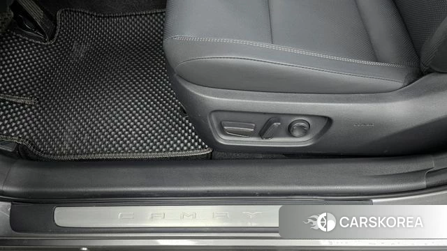 Toyota Camry (XV80) id 4291686 из Кореи 25