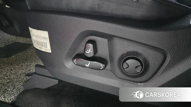 Ssangyong The New Rexton Sports Cannes id 4745499 из Кореи 25
