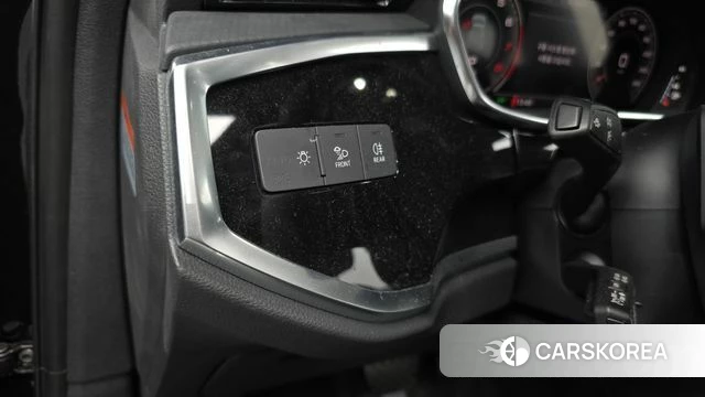 Audi Q3 (F3) id 4480074 из Кореи 26