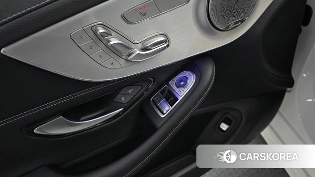 Mercedes-Benz C-Class W205 id 4243992 из Кореи 26