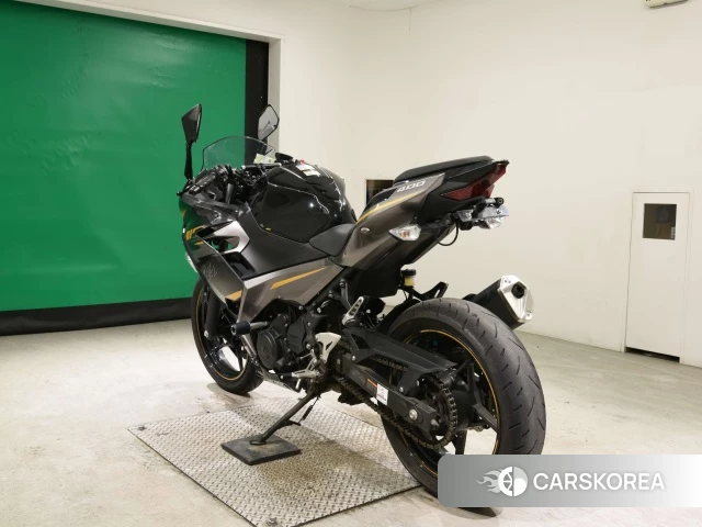 Kawasaki NINJA 400 id 3947545 из Японии 26