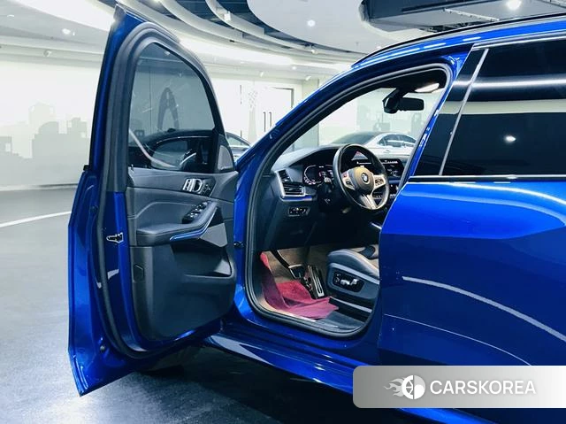 BMW X5 M id 4262184 из Китая 26