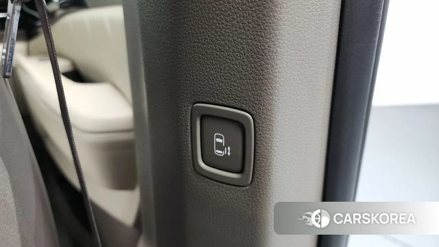 Kia The New Carnival 4th Generation id 4381136 из Кореи 26
