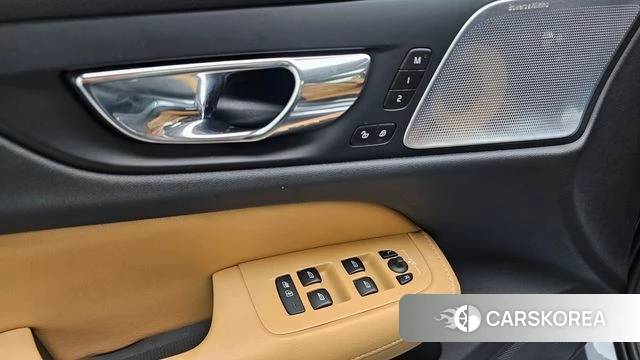 Volvo S60 3rd generation id 4755068 из Кореи 26