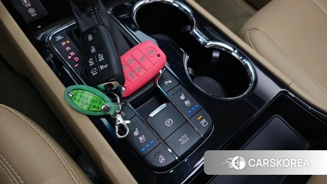 Kia The New Carnival id 4490741 из Кореи 26