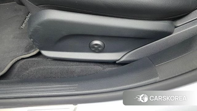 Mercedes-Benz E-Class W213 id 4324061 из Кореи 26