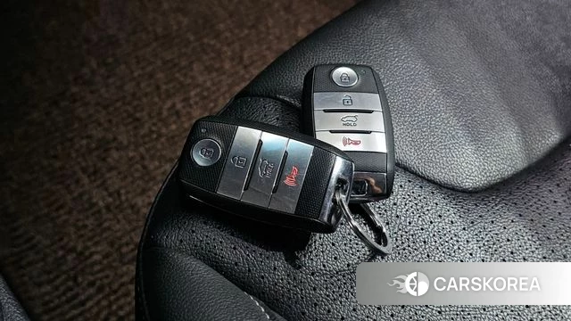 Kia Niro id 4944101 из Кореи 26