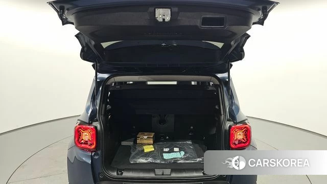 Jeep Renegade id 4388259 из Кореи 26