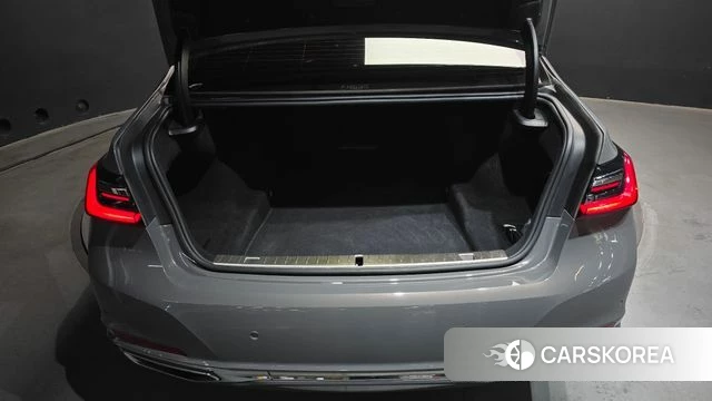 BMW 7 Series (G11) id 4556621 из Кореи 26