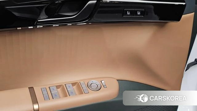 Hyundai Grandeur Hybrid (GN7) id 4870914 из Кореи 26