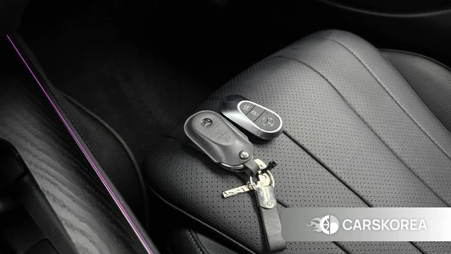 Mercedes-Benz E-Class W214 id 4773624 из Кореи 26