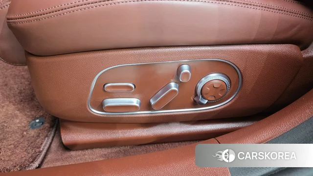 Genesis G90 (RS4) id 4702094 из Кореи 26