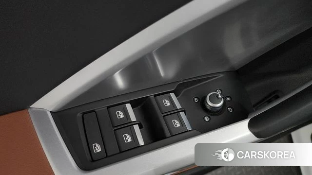 Audi Q3 (F3) id 4433438 из Кореи 26