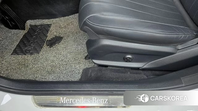 Mercedes-Benz E-Class W213 id 4245293 из Кореи 26