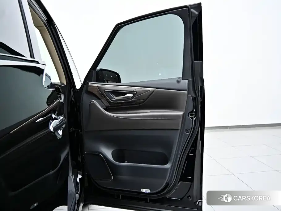 Toyota Vellfire id 4644392 из Китая 26
