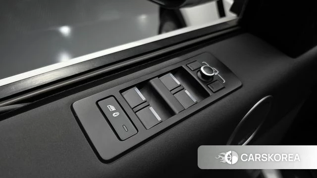 Land Rover Discovery 5 id 4692863 из Кореи 26