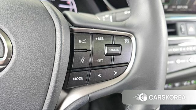 Lexus ES300h 7th generation id 4408779 из Кореи 26
