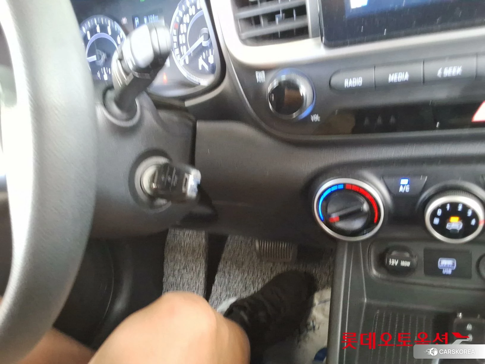 Hyundai Venue id 4902487 из Кореи 26