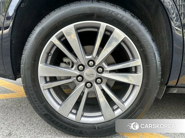 Cadillac XT6 id 4212372 из Китая 26