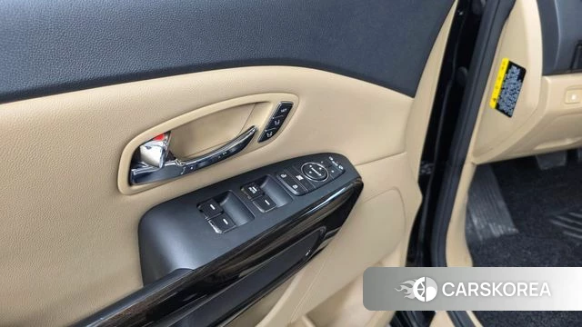 Kia The New Carnival id 4626341 из Кореи 26