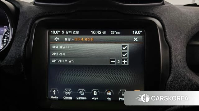 Jeep Renegade id 4396210 из Кореи 26