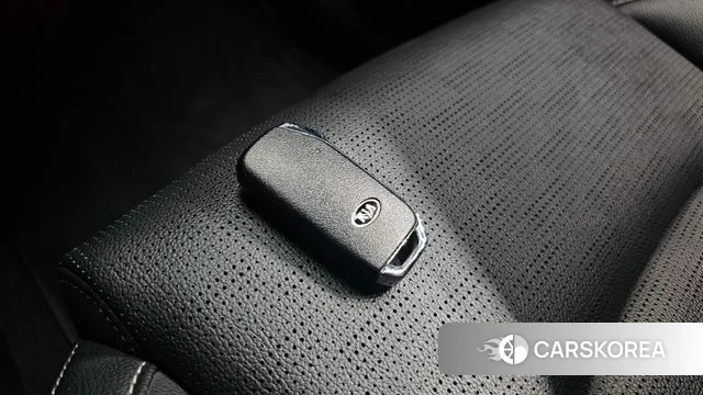 Kia Come New K3 id 4604341 из Кореи 26