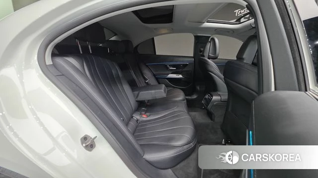Mercedes-Benz E-Class W214 id 4499425 из Кореи 26