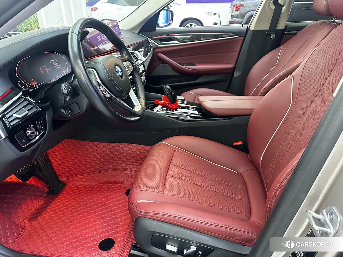 BMW 5 series id 4420295 из Китая 26