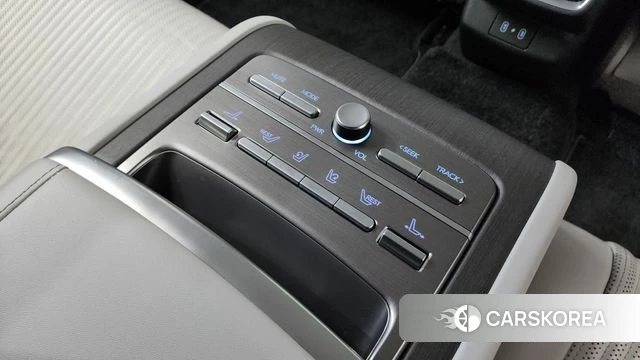 Hyundai Grandeur (GN7) id 4195030 из Кореи 26