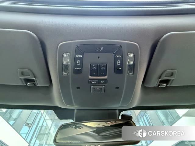 Toyota Saina id 4272887 из Китая 26