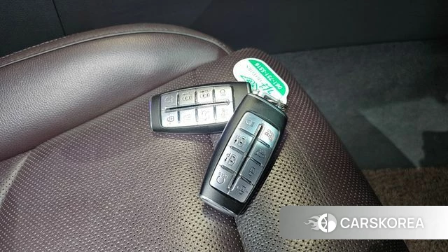 Genesis GV70 id 4232017 из Кореи 26