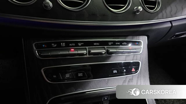 Mercedes-Benz E-Class W213 id 4716772 из Кореи 26
