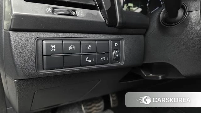Ssangyong The New Rexton Sports Cannes id 4657102 из Кореи 26